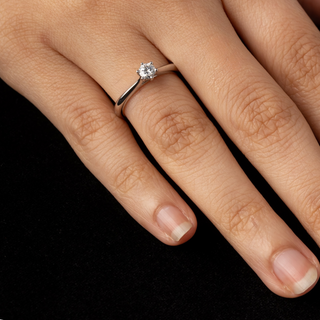 M Round Tiffset 0.30ct